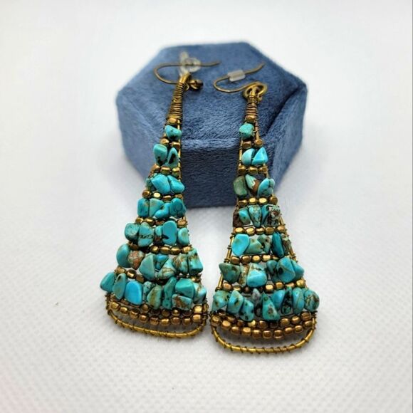 HANDMADE Turquoise Dangle Earrings - Picture 1 of 3